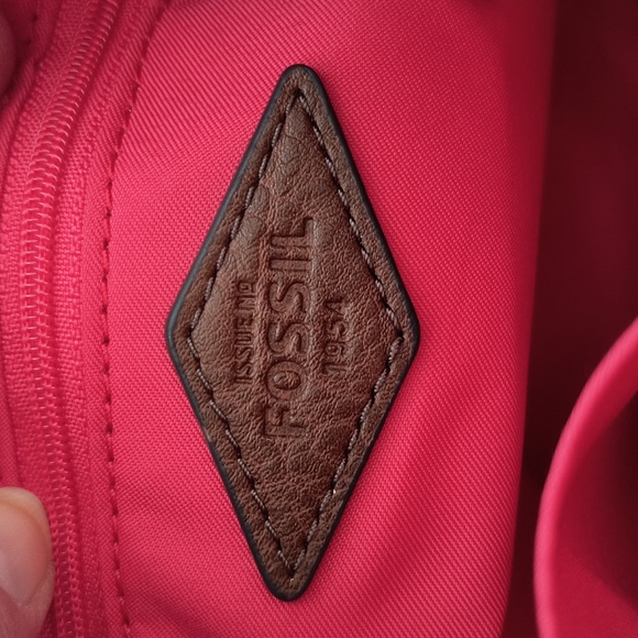 Fossil Coral Quilted Leather Purse - Picture 7 of 8